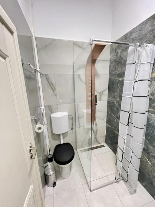 Apartament In Centrul Istoric Oradea Bagian luar foto